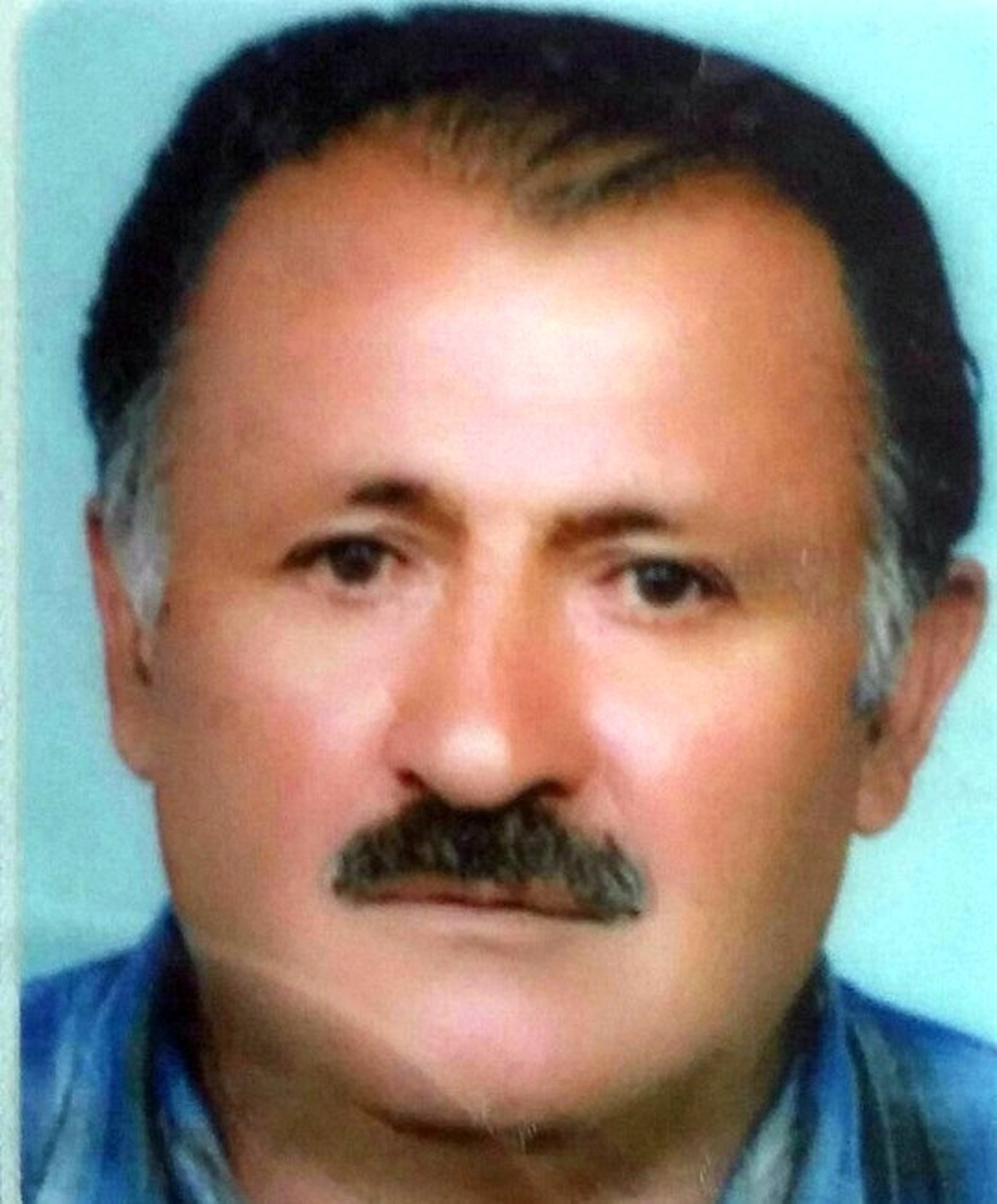 Yeşillik Görünmüyor" Diye Pazarcıyı Demir Çubukla Öldürüldü