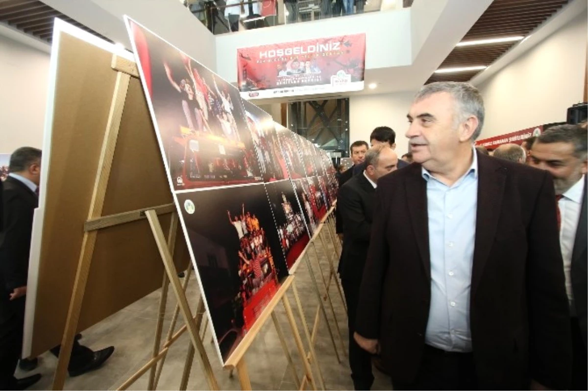 15 Temmuz Şehit ve Gazileri Anısına Fotoğraf Sergisine Büyük İlgi