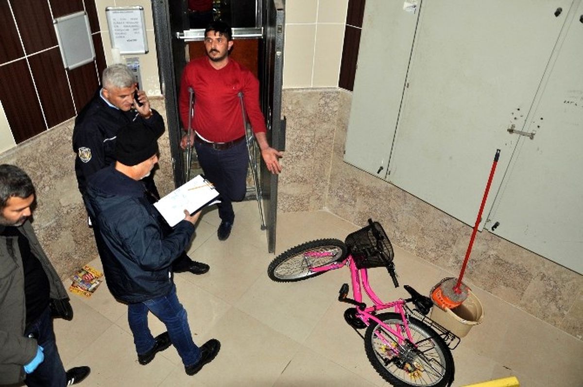 500 TL Değerinde Bisikleti Bırakıp, 200 TL Değerinde Motosikleti Çaldı