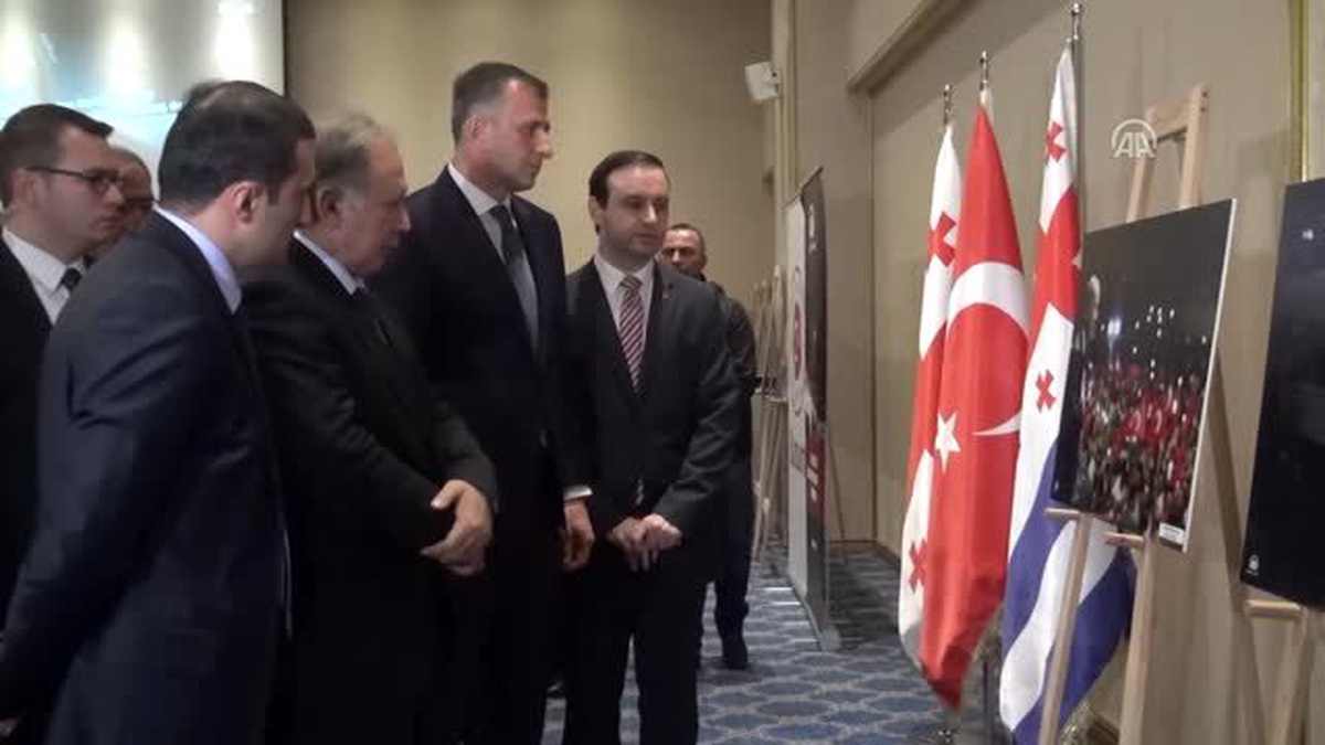 Aa\'nın "Milli İradenin Yükselişi Sergisi" Batum\'da Açıldı