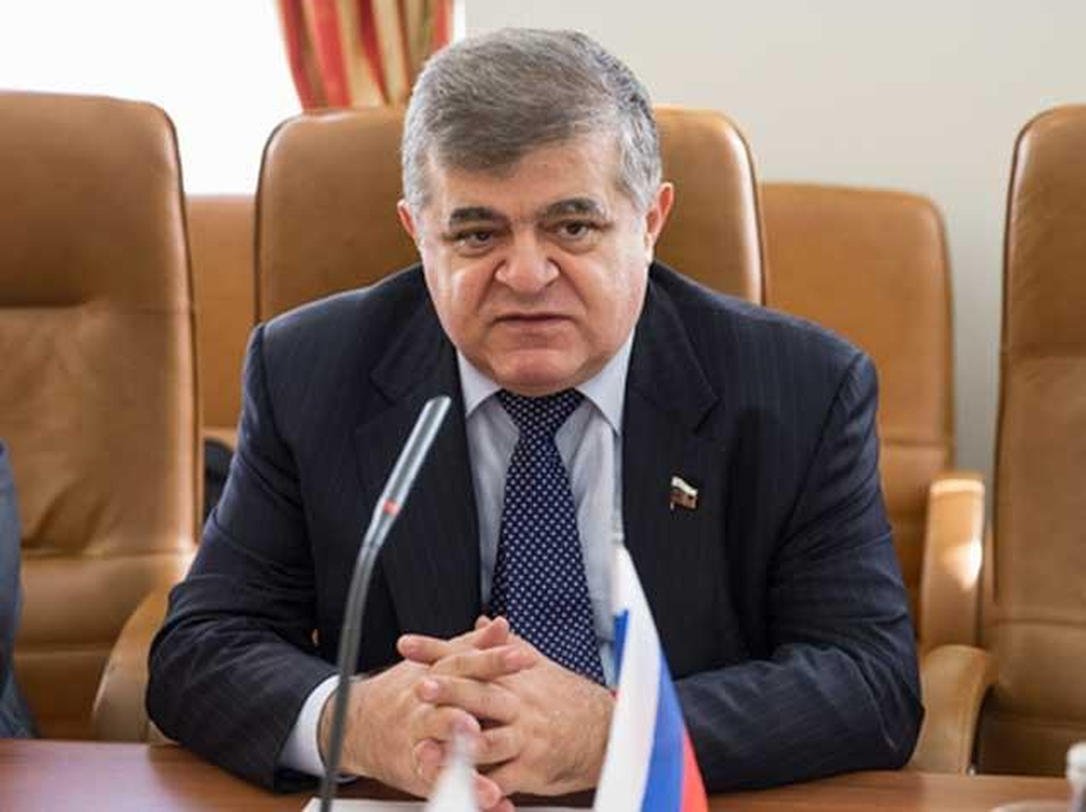 ABD\'nin 35 Rus Diplomatın Ülkeyi Terk Etmesini İstemesi
