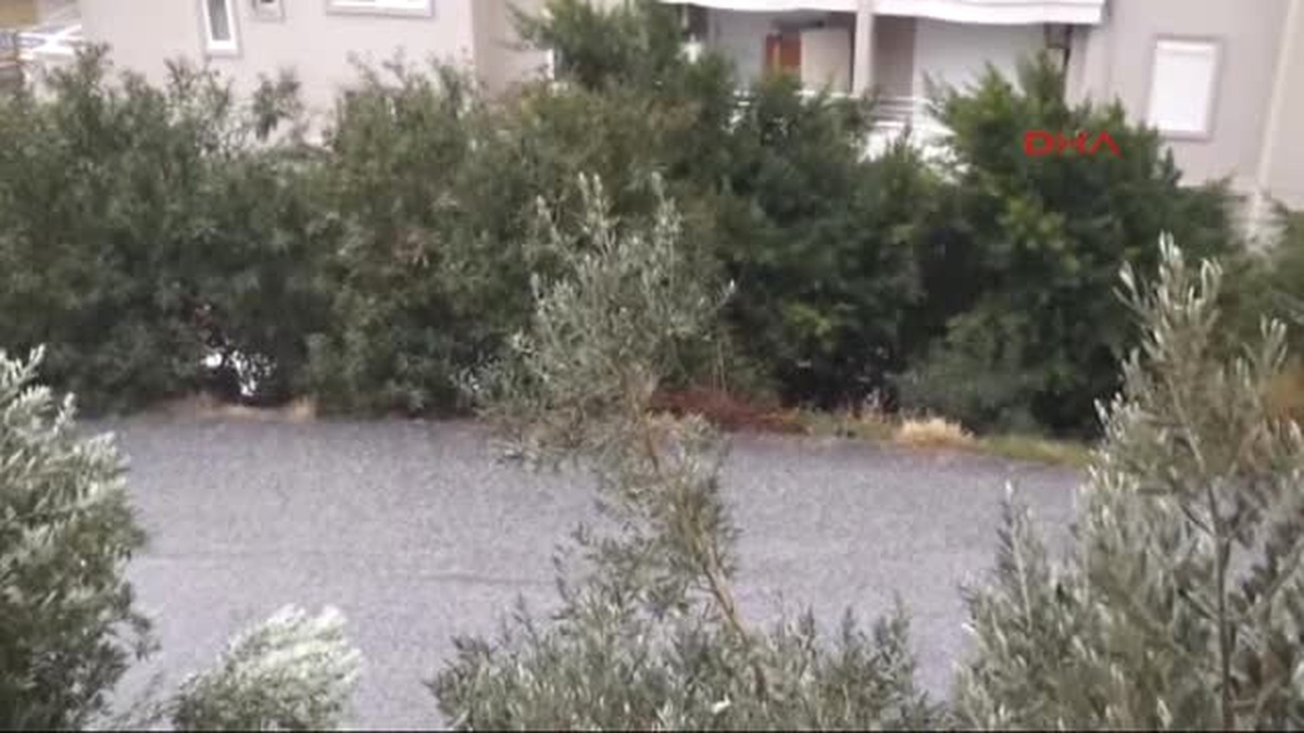 Alanya Dolu Yağışı Kazaya Getirdi