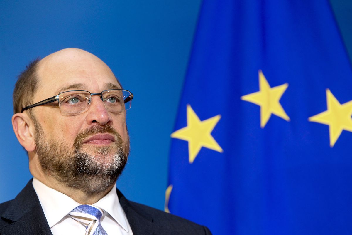 Alman Dergisi Spiegel: Schulz Başbakan Adaylığından Vazgeçti