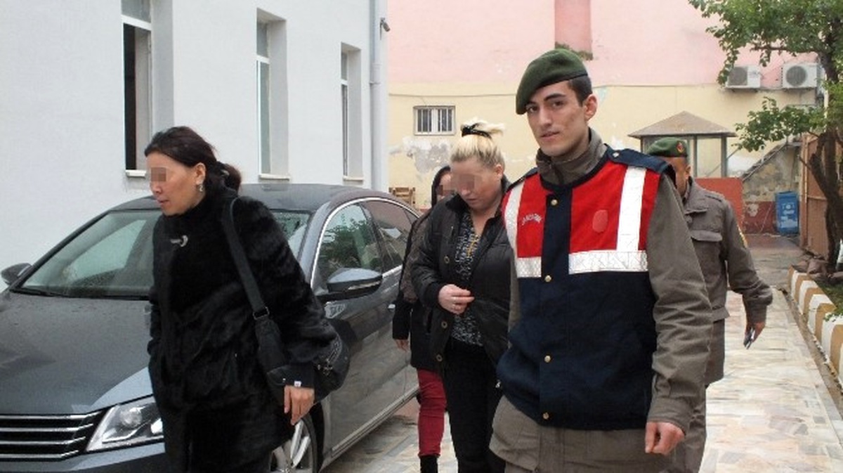 Anamur\'da Fuhuştan Yakalanan 3 Kadın Frengili Çıktı
