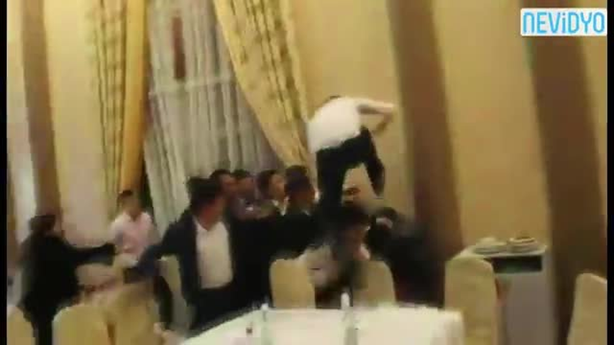 Böyle Düğün Kavgası Görmediniz!