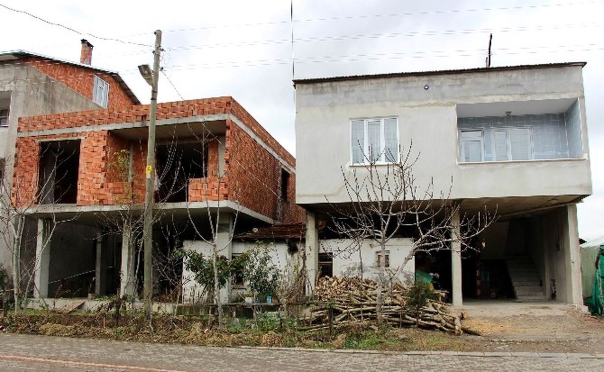 Bu Evler Rize\'dekilere Taş Çıkartır