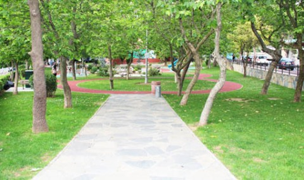 Kadıköy\'de Camilere ve Koşuyolu Parkı\'na haciz tepkisi!