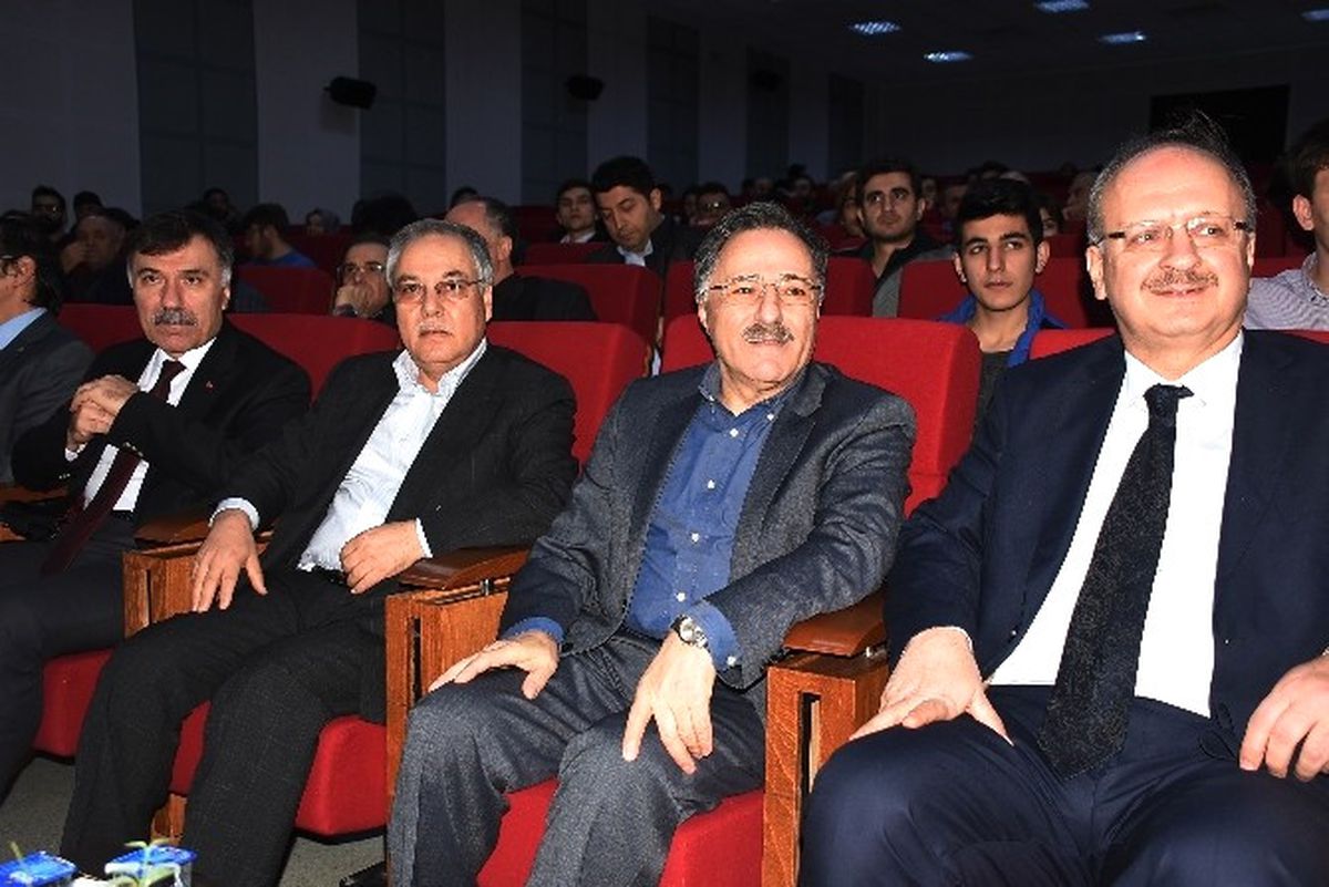 Cumhurbaşkanı Başdanışmanından Yeni Anayasa ve Başkanlık Açıklaması
