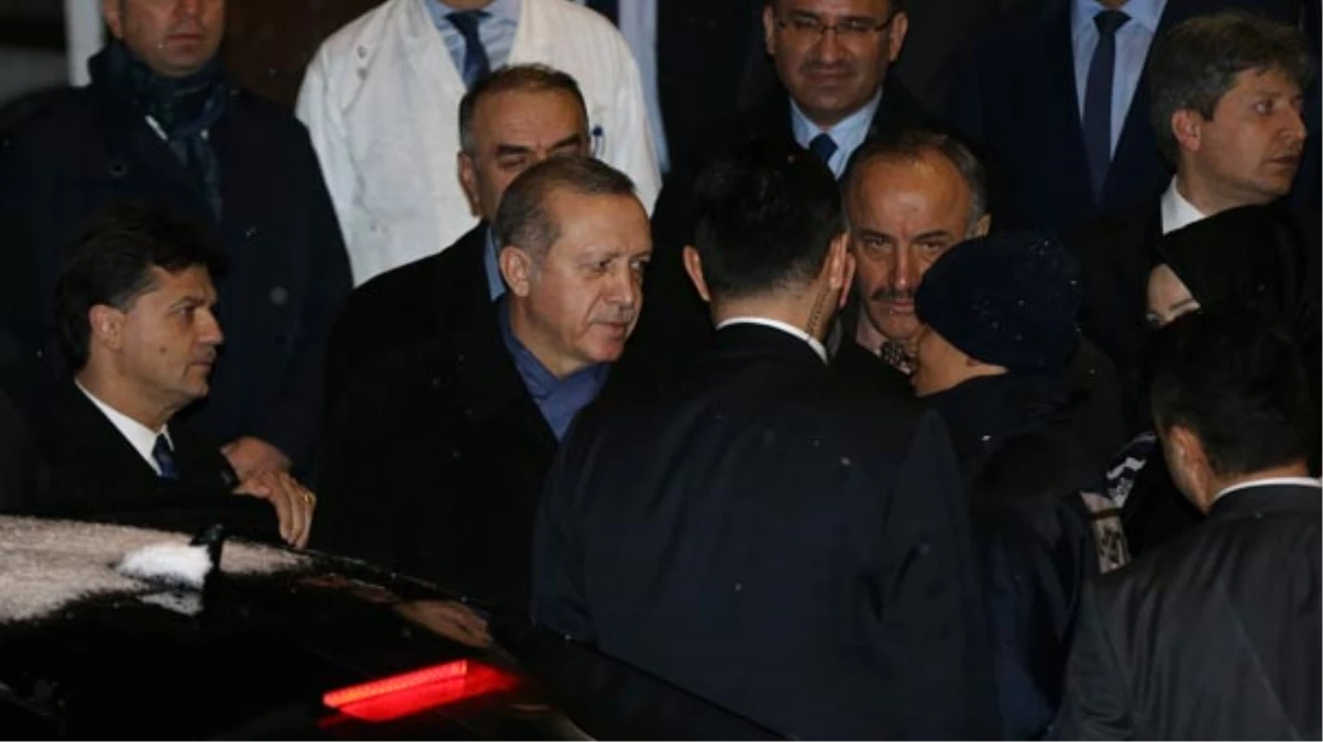 Cumhurbaşkanı Erdoğan, İsmail Kahraman\'ı Hastanede Ziyaret Etti