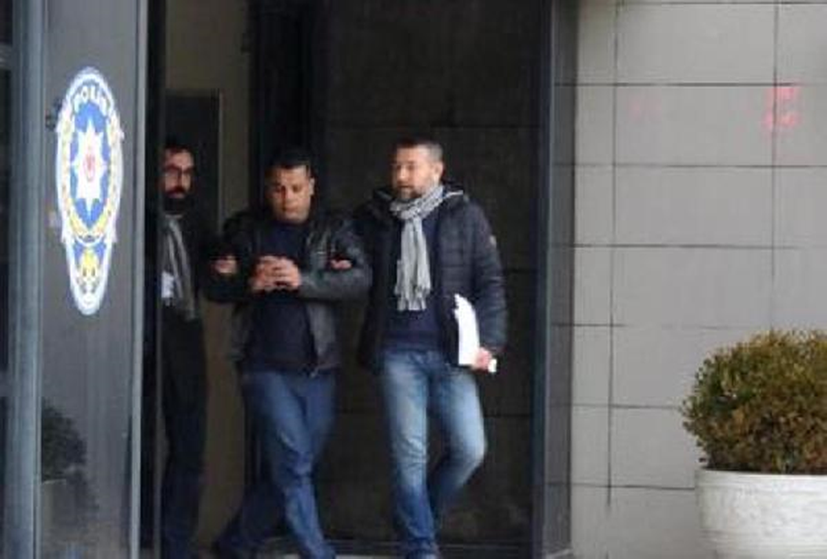 Ev Almak İçin Dolandırıcılık Yapıyormuş