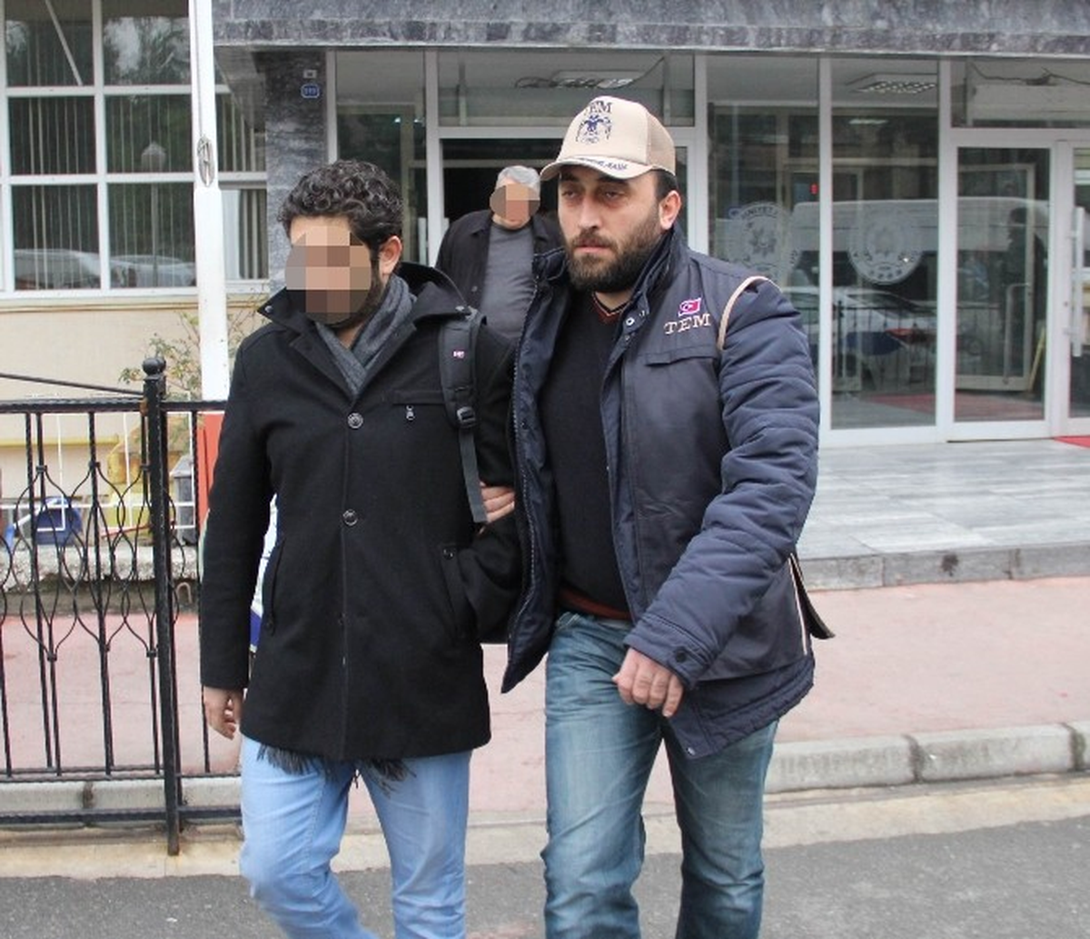 Fetö\'den 5\'i Rütbeli 7 Polis Adliyeye Sevk Edildi