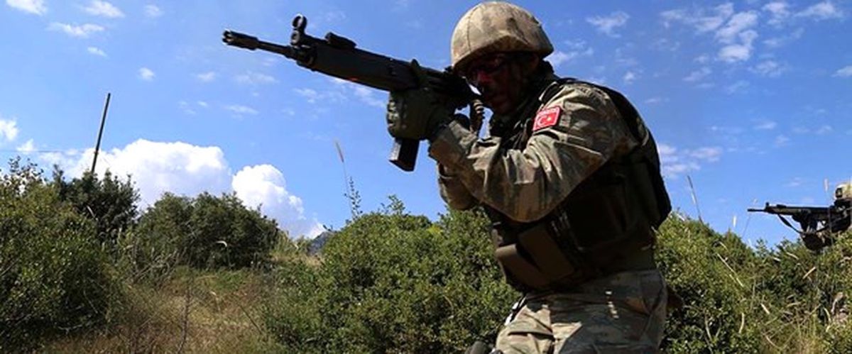 Fırat Kalkanı\'nda 1 Şehit, 9 Yaralı