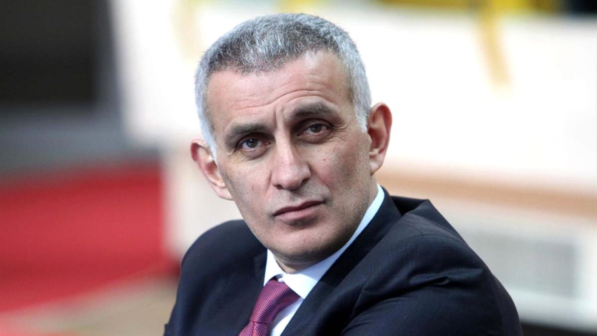 Hacıosmanoğlu\'dan Usta\'ya: "Mehmet Ekici\'yi Satmayın"