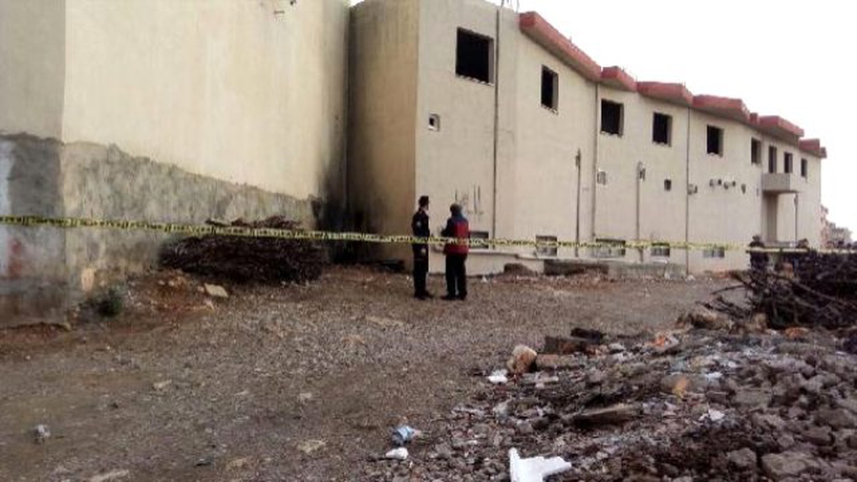 Hurda Toplayan Çocuk Bulduğu Cismin Patlaması Sonucu Yaralandı