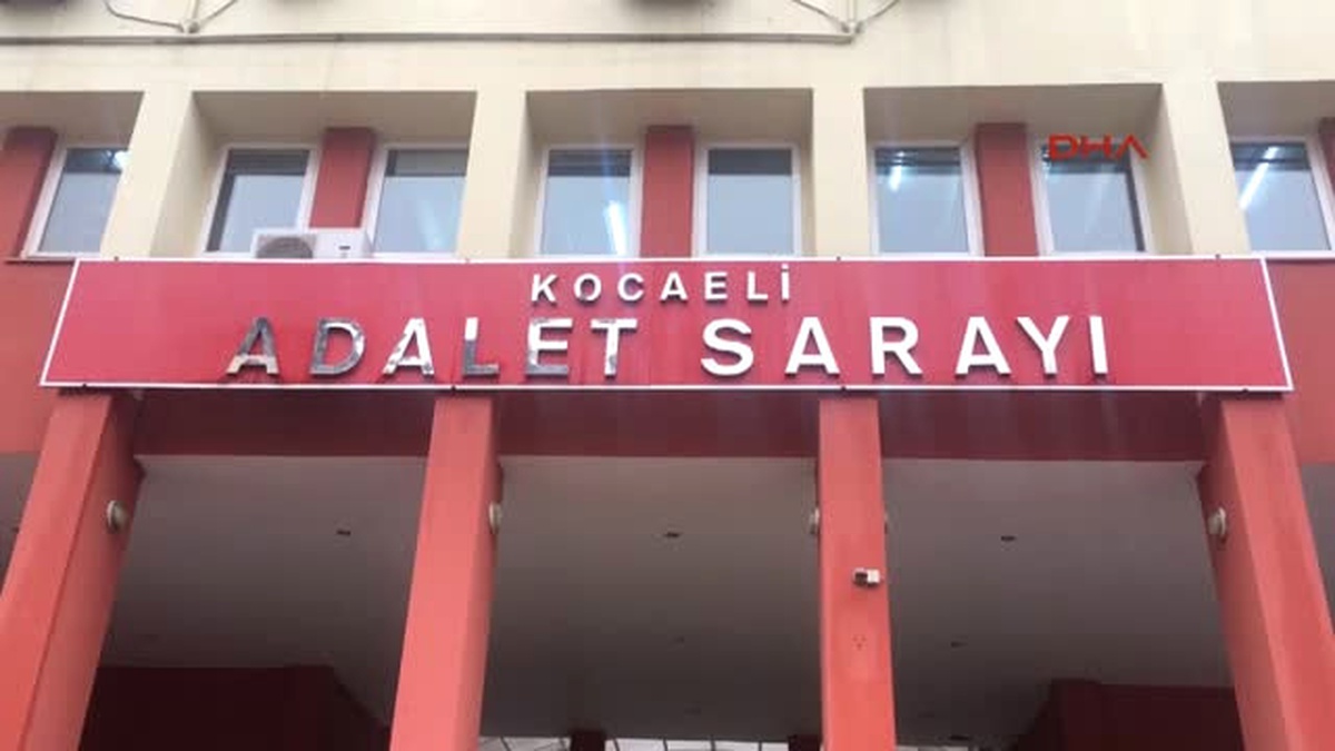 Kocaeli\'de Fetö\'den Gözaltına Alınan 10 Kişi Adliyede