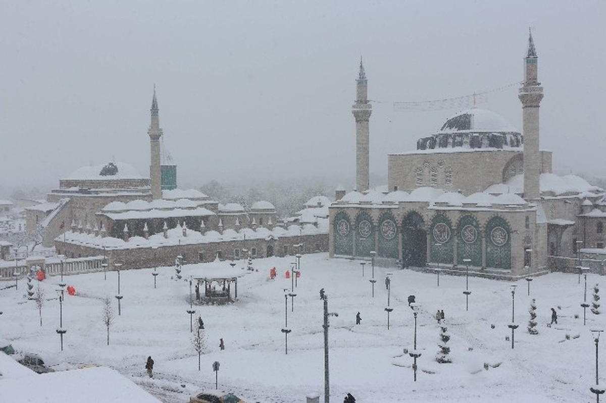 Konya\'da Kar Yağışı Etkili Olmaya Devam Ediyor