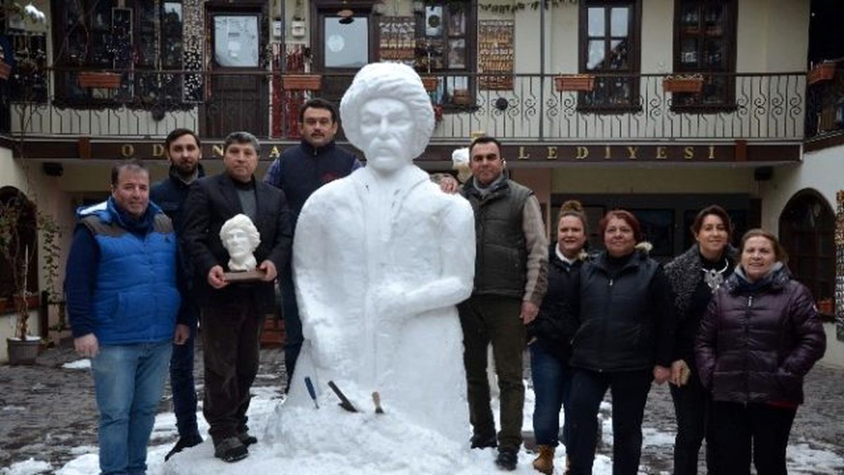 Mesleğini Lületaşı\'nda Değil Karda Konuşturdu