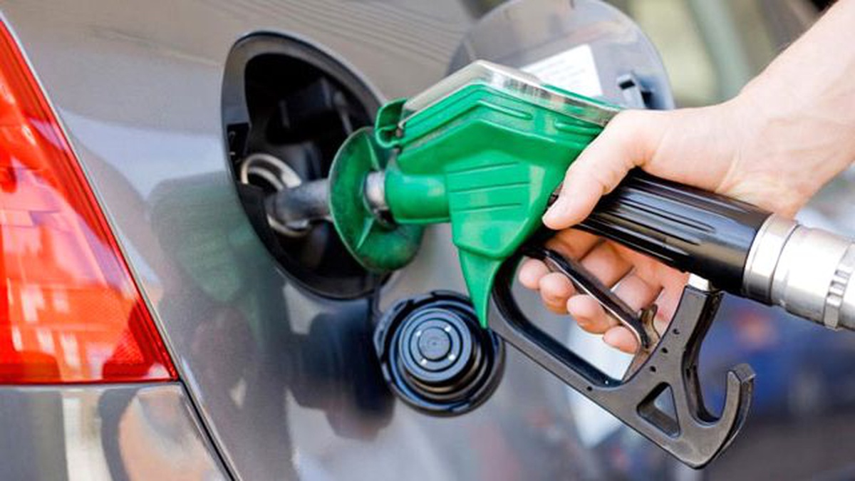 Motorinin Litresine Gece Yarısı 12 Kuruş Zam Geliyor