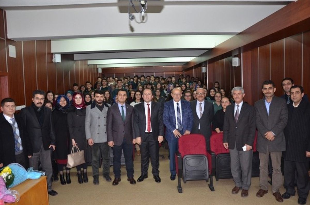 Şehri Yönetenler Gençler ile Buluştu