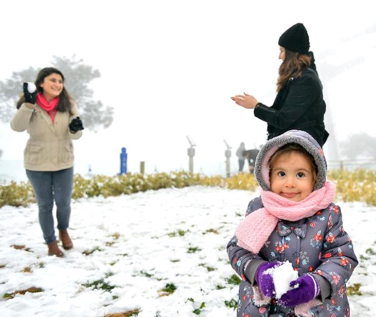 Teleferikle Kar Manzarası İzlemeye Çıktılar