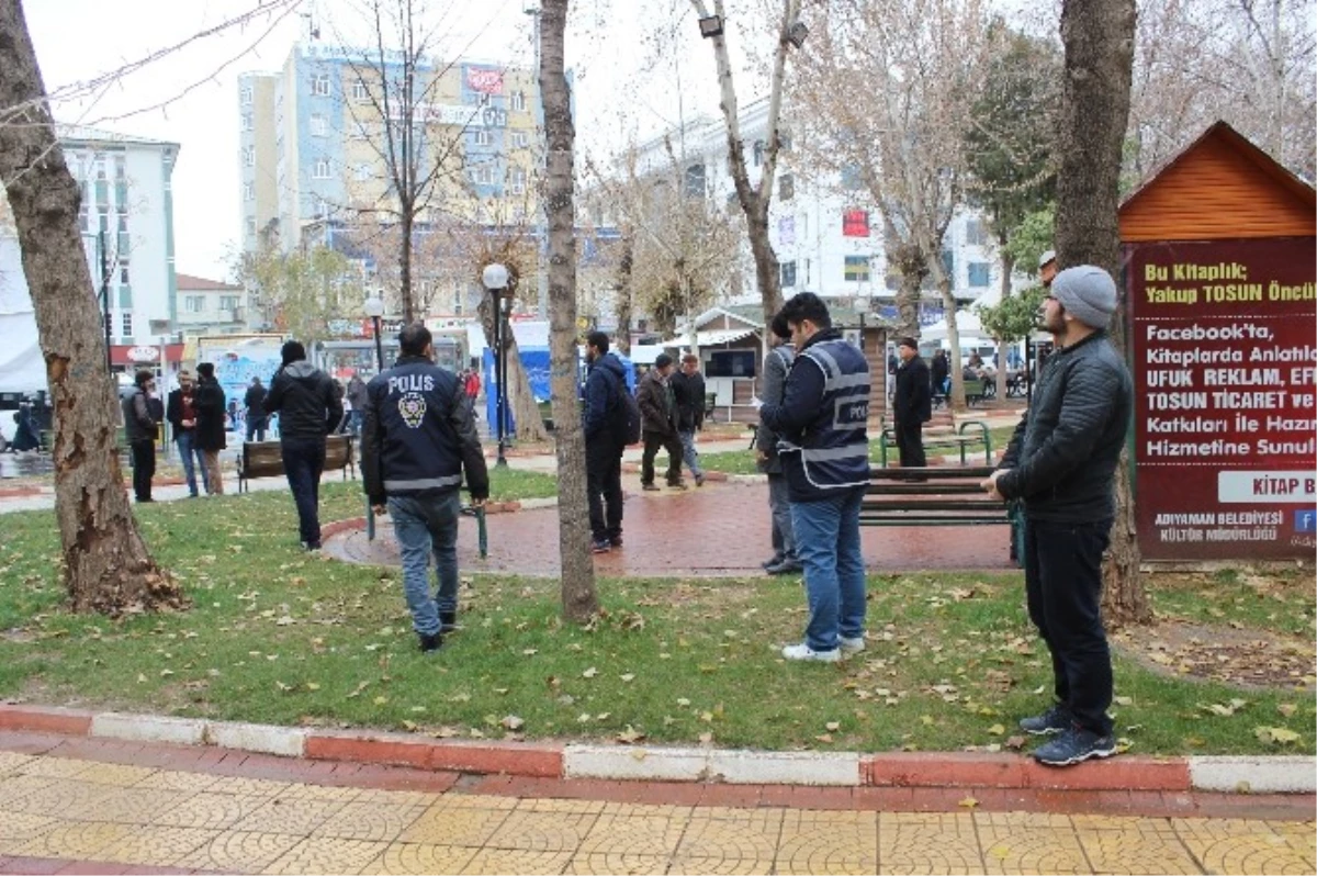 Adıyaman\'da Yılbaşı Uygulamaları Erken Başladı