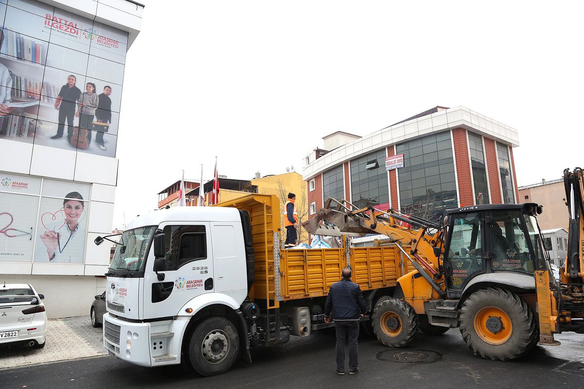 Ataşehir\'de Kar Önlemleri Alındı