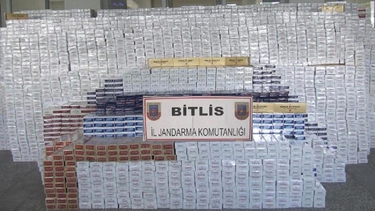 Bitlis\'te 20 Bin 110 Paket Kaçak Sigara Ele Geçirildi