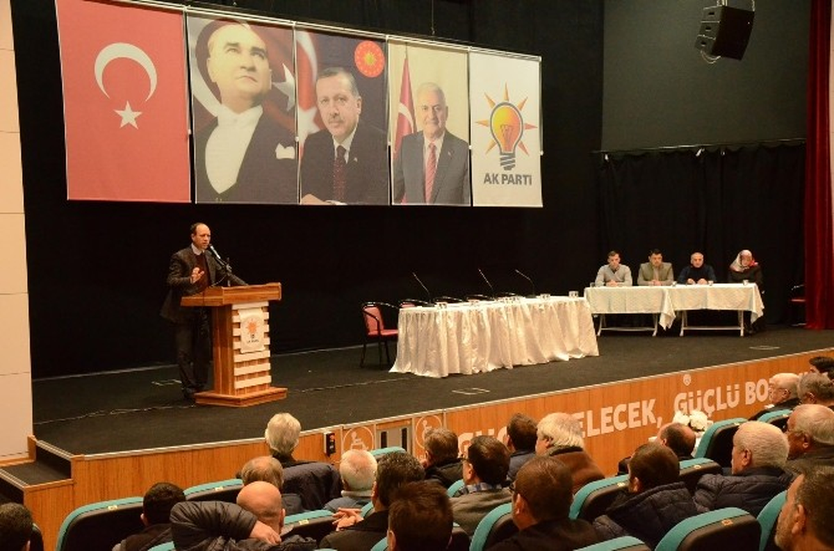 Bozüyük AK Parti İlçe Teşkilatı Yılın Son Danışma Toplantısını Yaptı