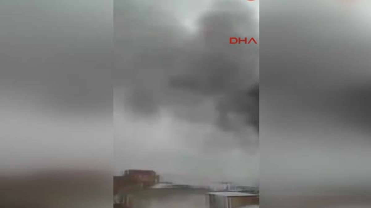 Bursa\'da Korkutan Yangın