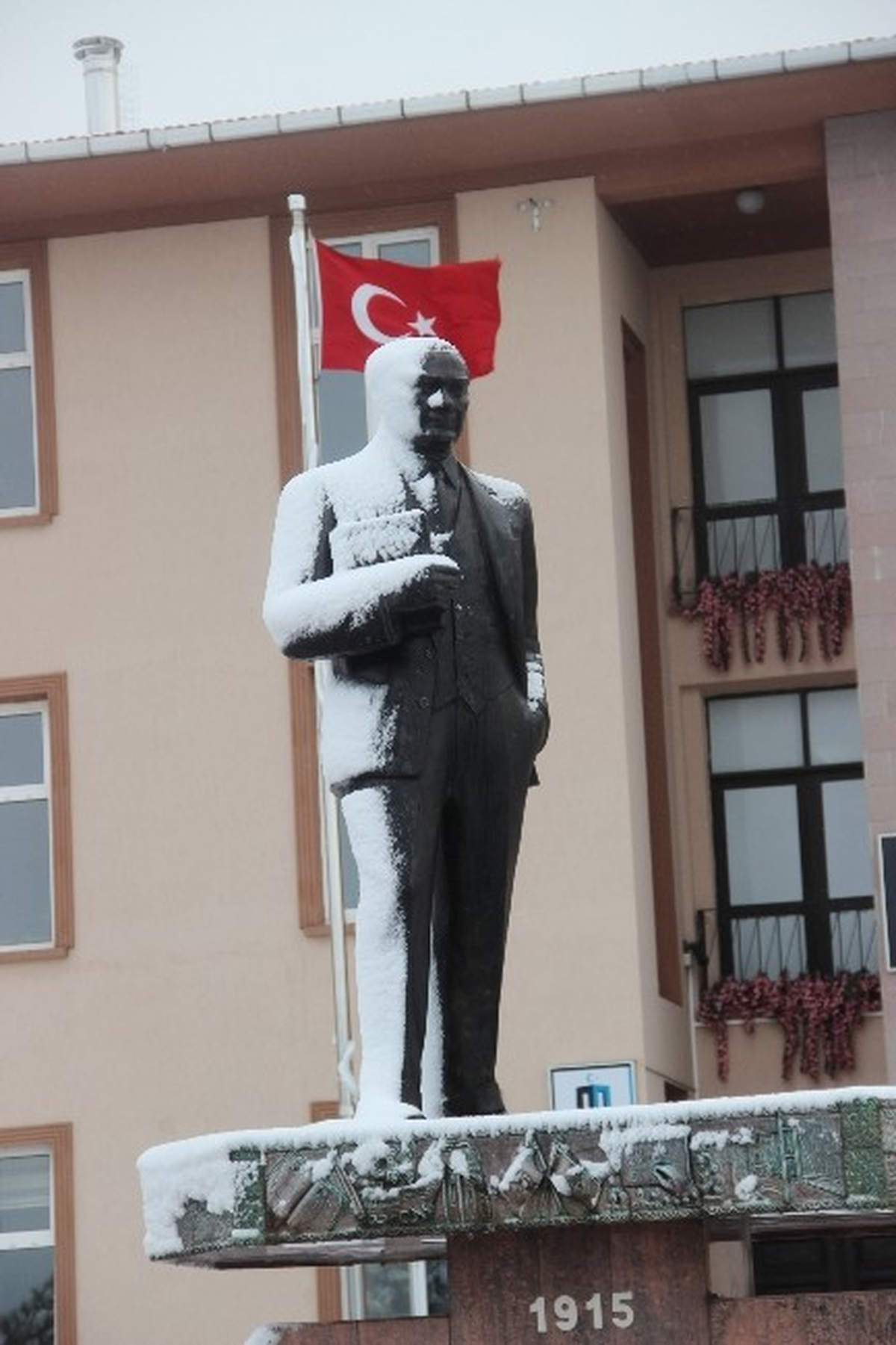 Çanakkale\'de Kar Yağışı