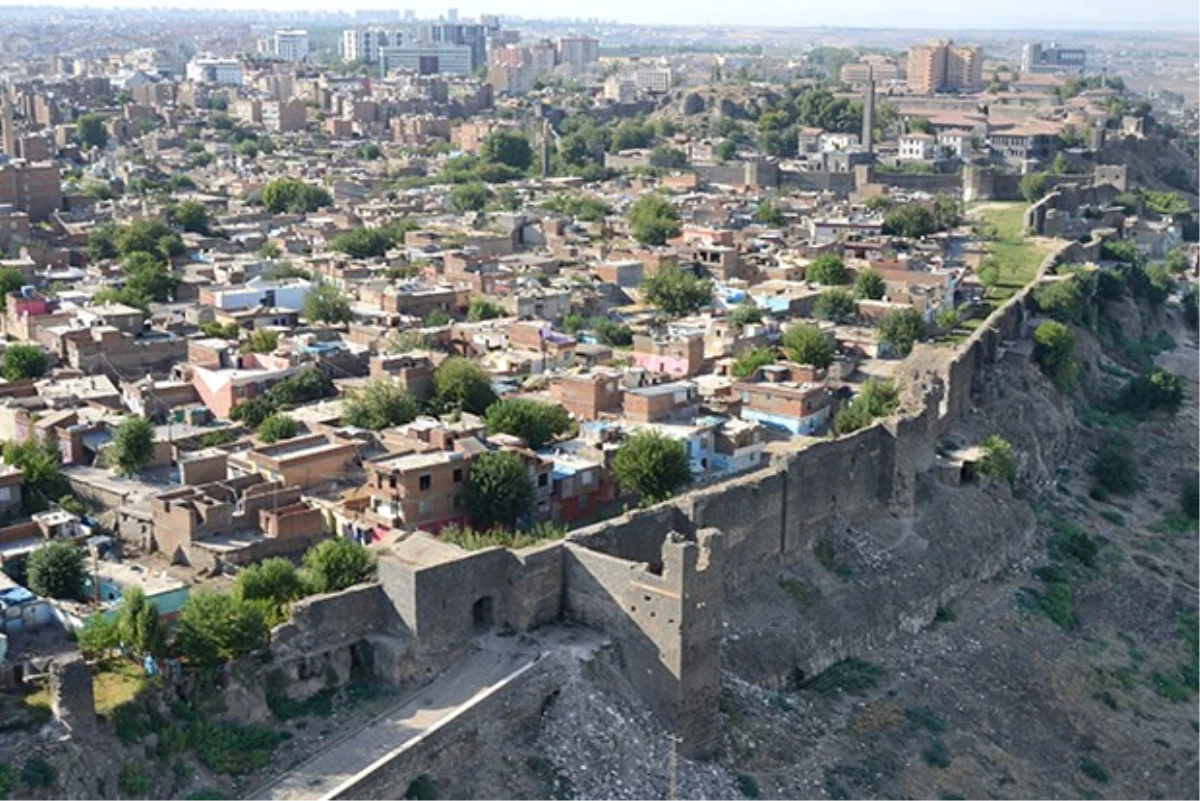 Diyarbakır\'da Teröre Rağmen 60 Milyon Liralık Turizm Yatırımı Tamamlandı