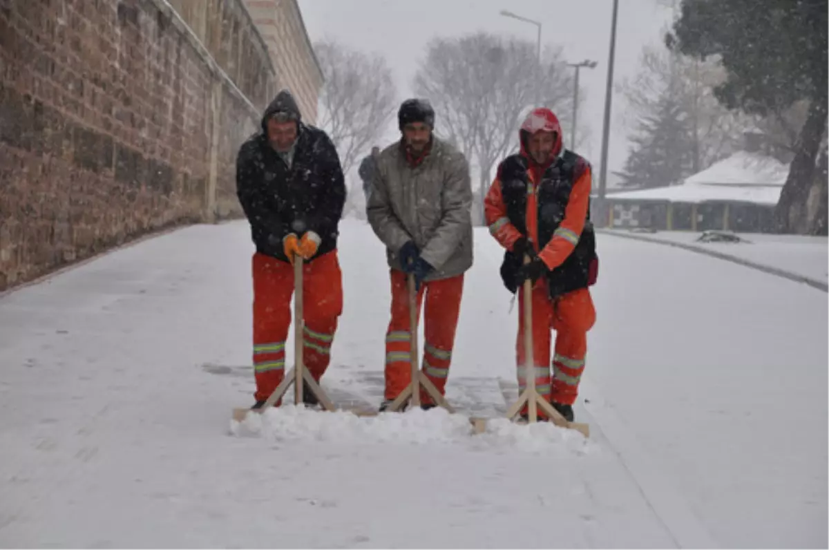 Edirne\'de Etkili Olan Kar Yağışı
