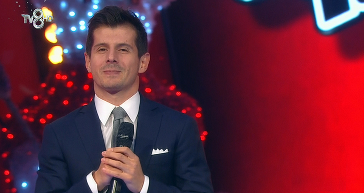 Emre Belözoğlu, O Ses Türkiye Yılbaşı Özel Programına Katıldı