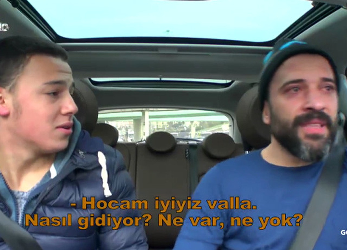 Fatih, Göz6 Aracıyla Tura Çıktı! Öğrencisini Görünce Gözyaşlarını Tutamadı...