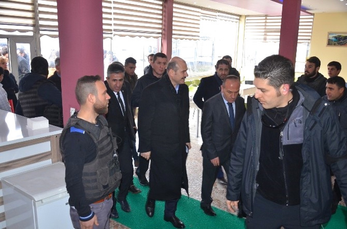 İçişleri Bakanı Süleyman Soylu Yüksekova\'da