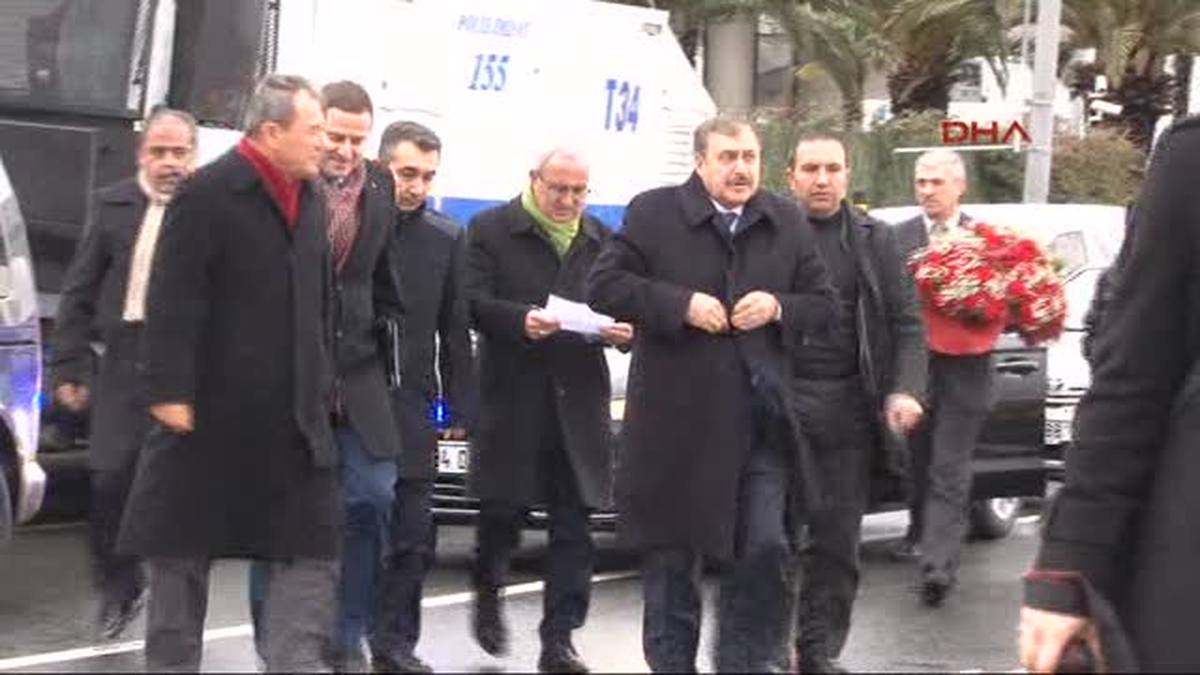 Orman Bakanı Şehitler Tepesinde