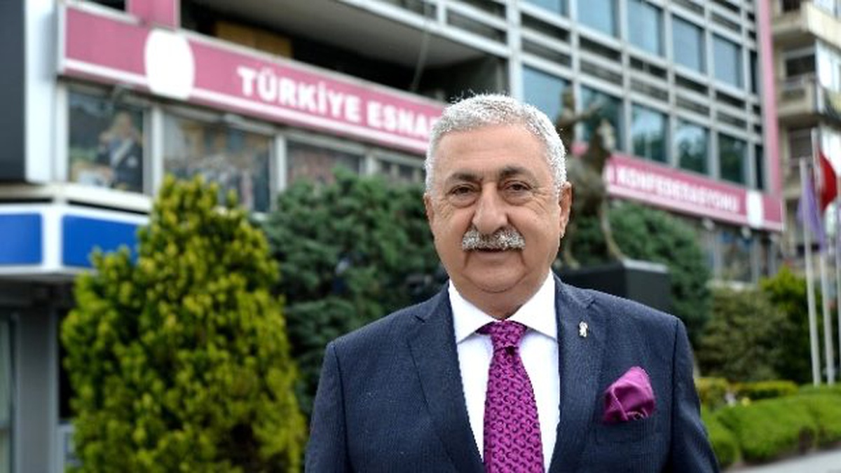 Palandöken: "Esnafa Aidat Yükü Yok"