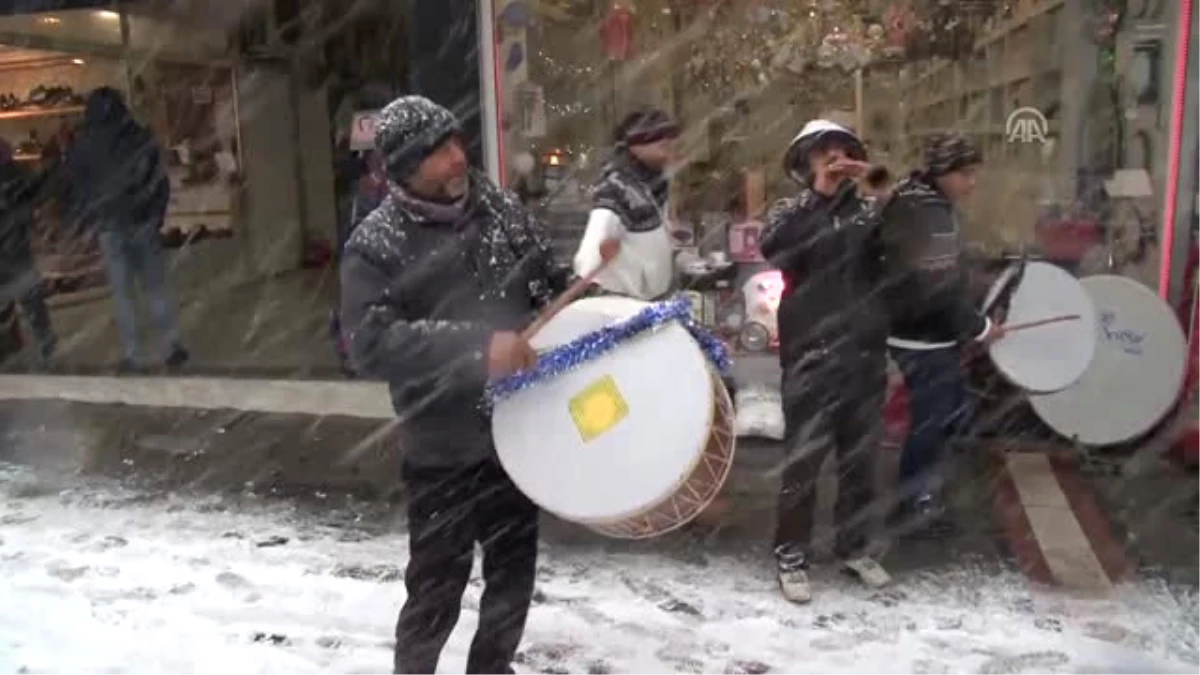 Trakya\'da Kar Yağışı Hayatı Olumsuz Etkiliyor - Edirne /