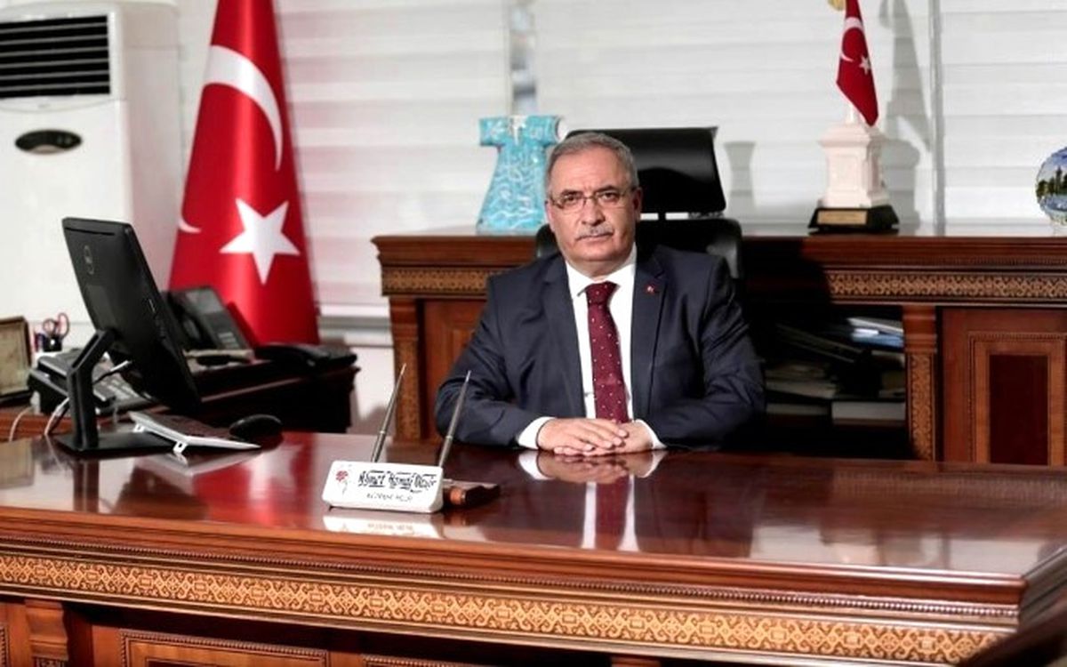 Vali Ahmet Hamdi Nayir: 2017 Barışın ve Hoşgörünün Egemen Olduğu Bir Yıl Olsun