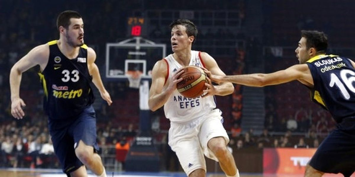 Basketbolda Zirve Mücadelesi