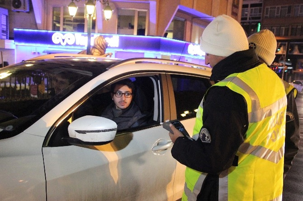 Eskişehir\'de Yeni Yılın İlk Trafik Uygulaması