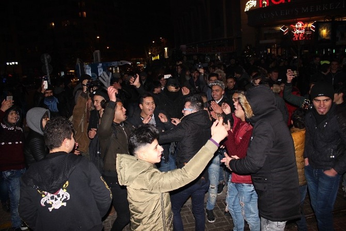 Eskişehirliler ve Suriyelilerin Yeni Yıl Coşkusu