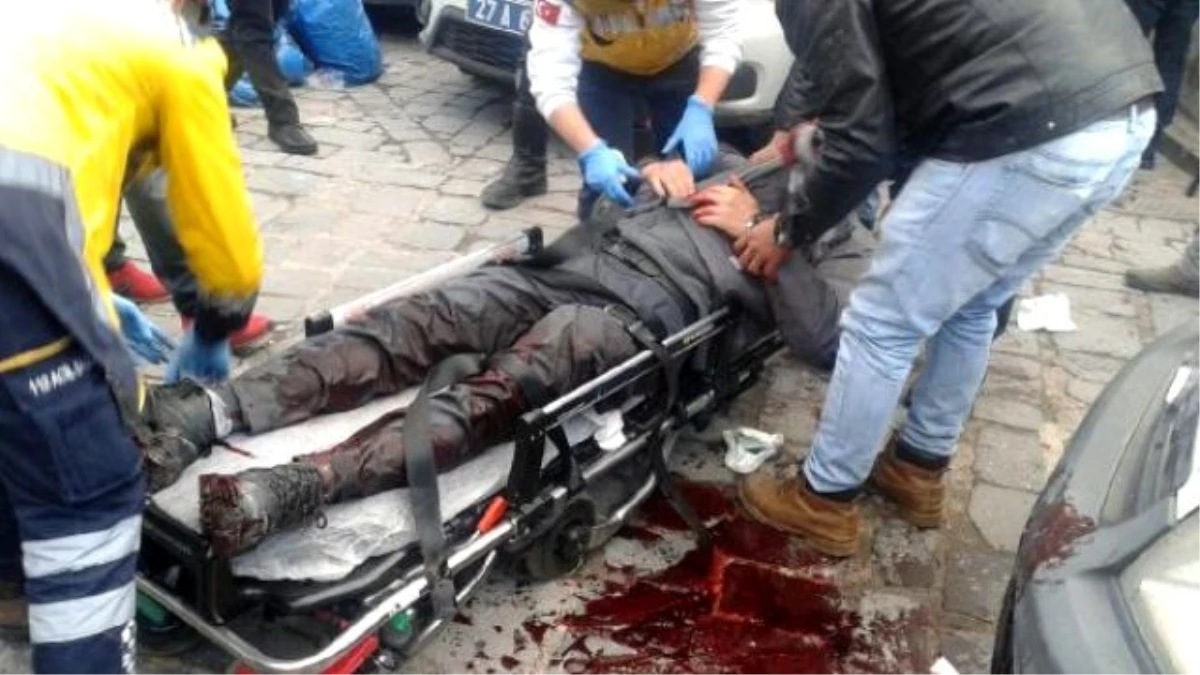 Gaziantep\'te Bıçaklı Kavga: 1 Yaralı