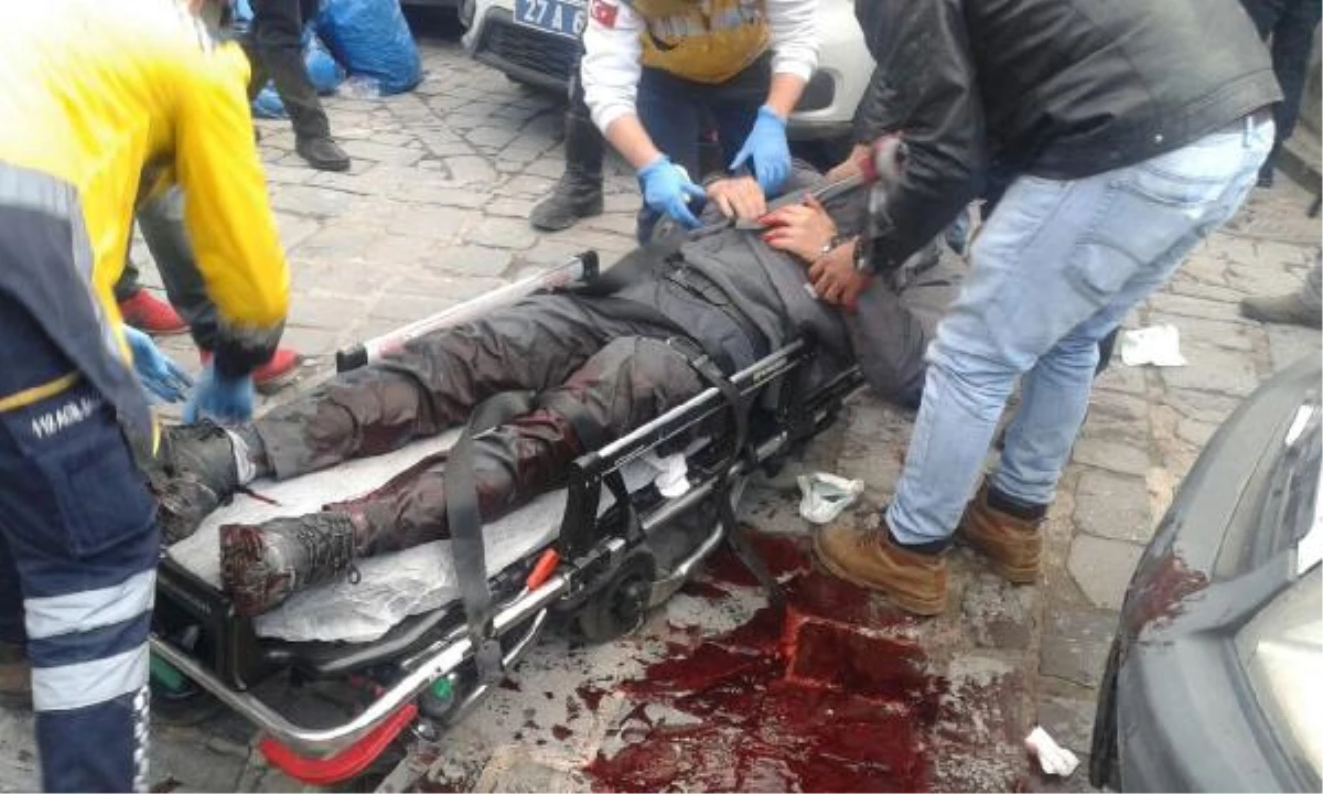 Gaziantep\'te Türkçüler Ocağı Başkanı Bıçakla Yaralandı