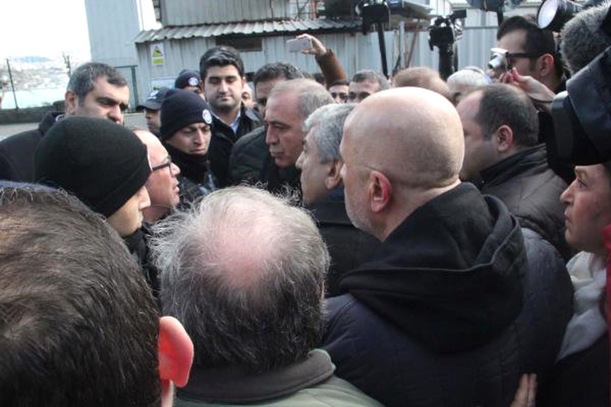 Gürsel Tekin: Son Bir Haftadır Sosyal Barışımızı Bozabilecek Eylemler Soruşturulmuyor