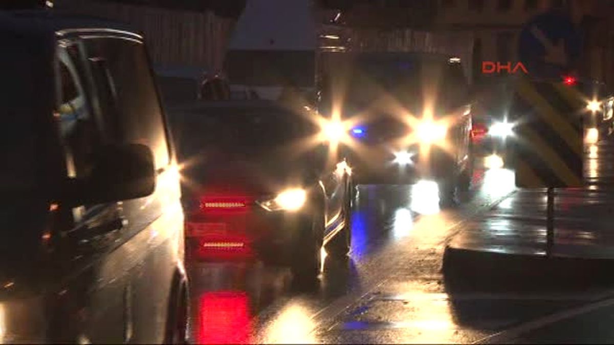 Içişleri Bakanı Soylu Terör Saldırısının Yaşandığı Gece Kulübünde Incelemelerde Bulundu