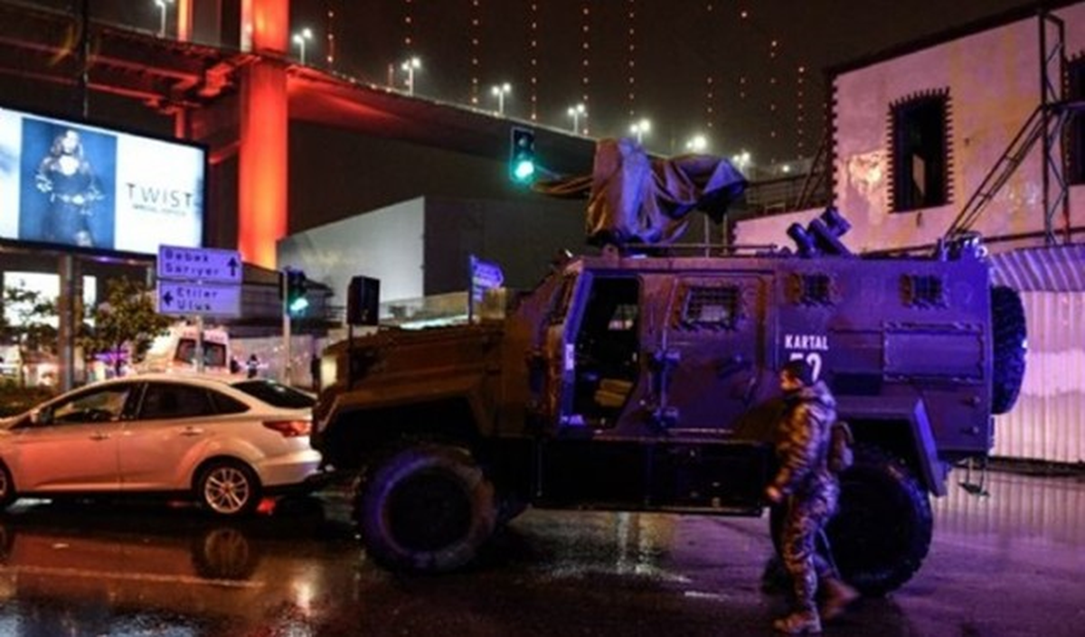 İngiltere\'den Vatandaşlarına Uyarı: Dikkatli Olun