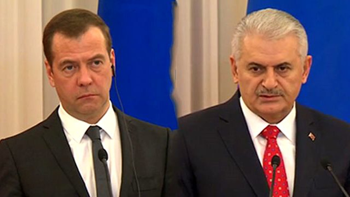 Medvedev\'den Başbakan Yıldırım\'a Taziye Telefonu