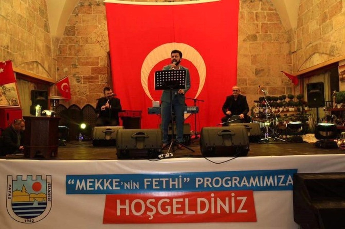 Tarihi Külliyede Mekke\'nin Fethi Gecesi Etkinliği