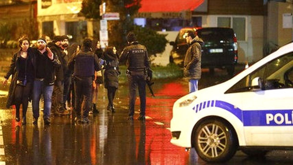 Üzerimden Ölü İnsanları Attım Ben"